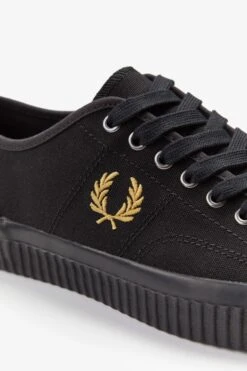 Fred Perry Hughes Low 11 Fred Perry Hughes Low -Fred Perry B4365 157 6