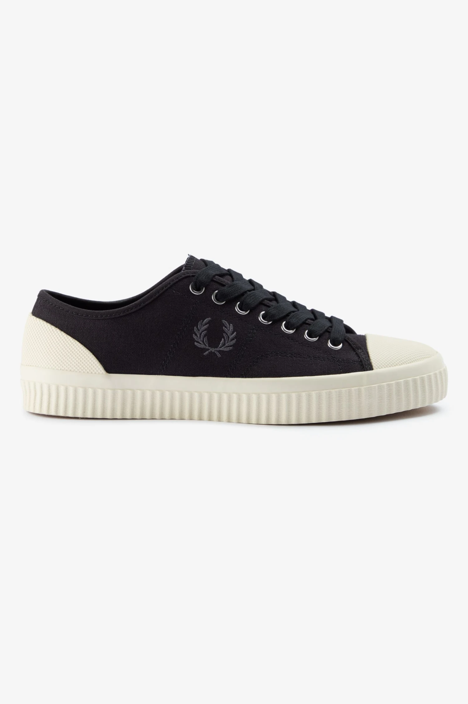 Fred Perry Low Hughes 1 Fred Perry Low Hughes