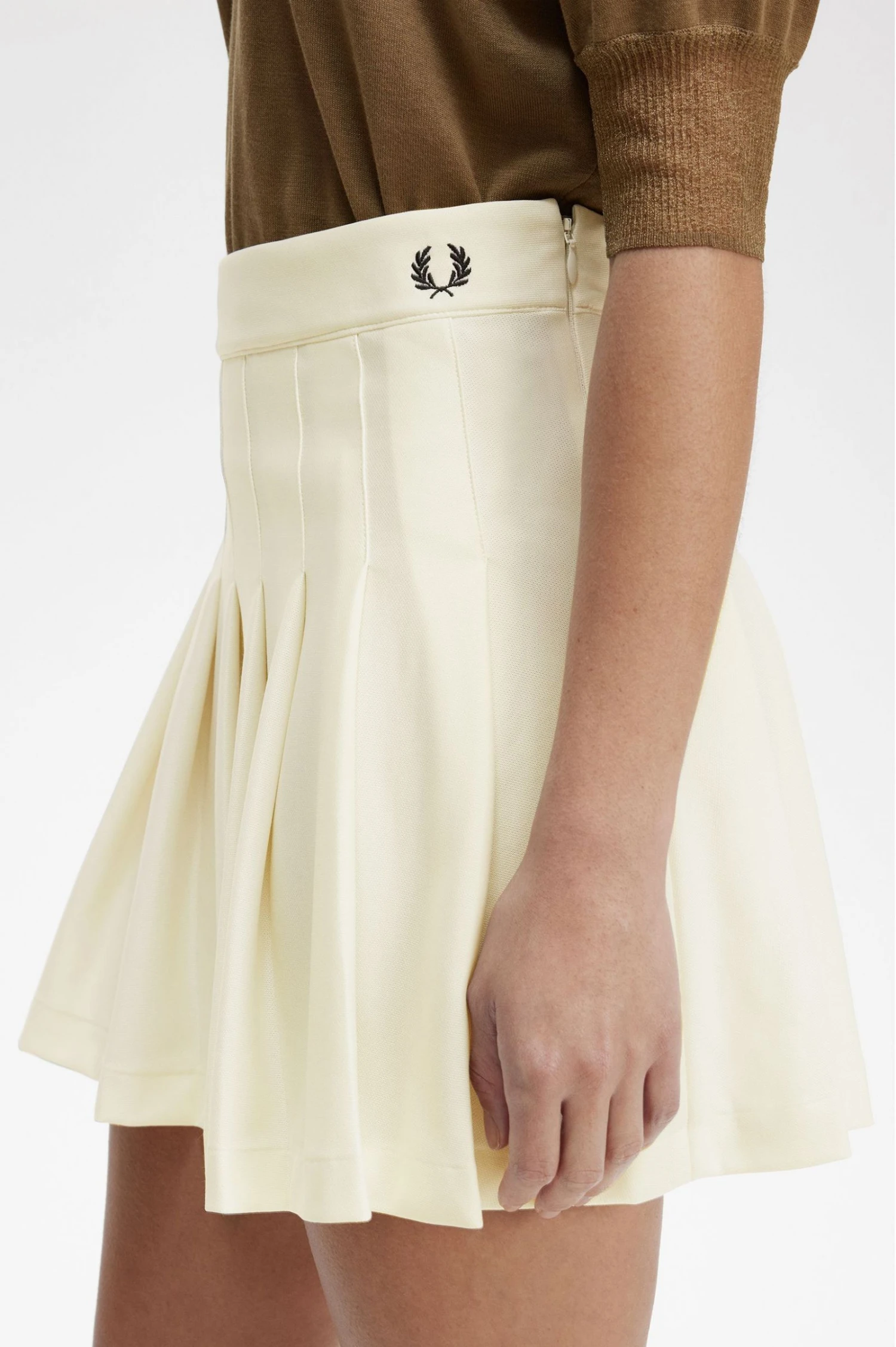 Fred Perry Pleated Tennis Skirt 4 Fred Perry Pleated Tennis Skirt - Image 4
