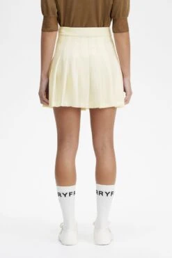 Fred Perry Pleated Tennis Skirt 8 Fred Perry Pleated Tennis Skirt -Fred Perry E6101 560 V2 Q323 MOD3 BACK