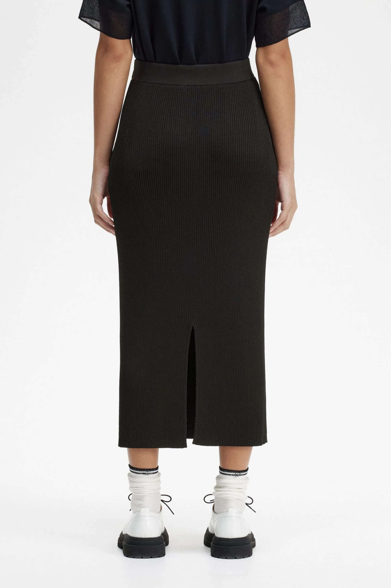 Fred Perry Ribbed Knitted Skirt 3 Fred Perry Ribbed Knitted Skirt - Image 3