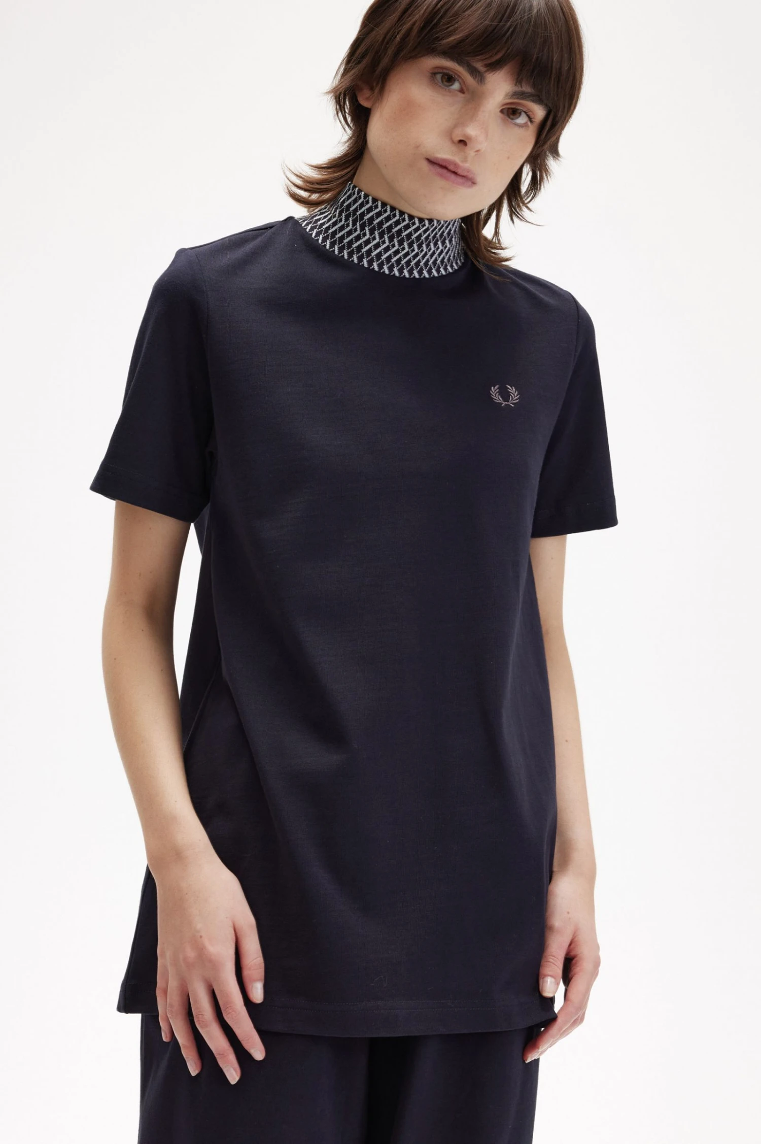 Fred Perry Jacquard Trim High Neck T-Shirt 4 Fred Perry Jacquard Trim High Neck T-Shirt - Image 4