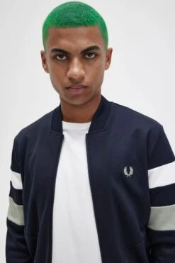 Fred Perry Tipped Sleeve Track Jacket 9 Fred Perry Tipped Sleeve Track Jacket -Fred Perry J5564 608 4