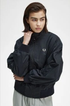 Fred Perry Batwing Zip-Through Jacket 12 Fred Perry Batwing Zip-Through Jacket -Fred Perry J6102 608 V2 Q323 ED2