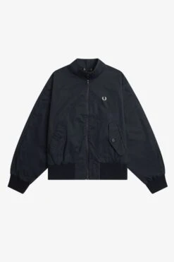 Fred Perry Batwing Zip-Through Jacket 14 Fred Perry Batwing Zip-Through Jacket -Fred Perry J6102 608 V2 Q323 FLATFRONT