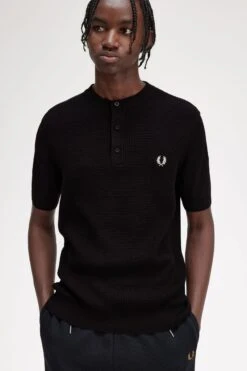 Fred Perry Waffle Stitch Henley Shirt 9 Fred Perry Waffle Stitch Henley Shirt -Fred Perry K6509 102 V2 Q323 ED2