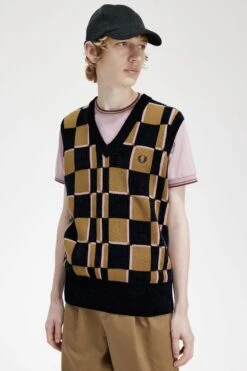 Fred Perry Glitch Chequerboard Tank -Fred Perry K6513 R83 V2 Q323 ED1