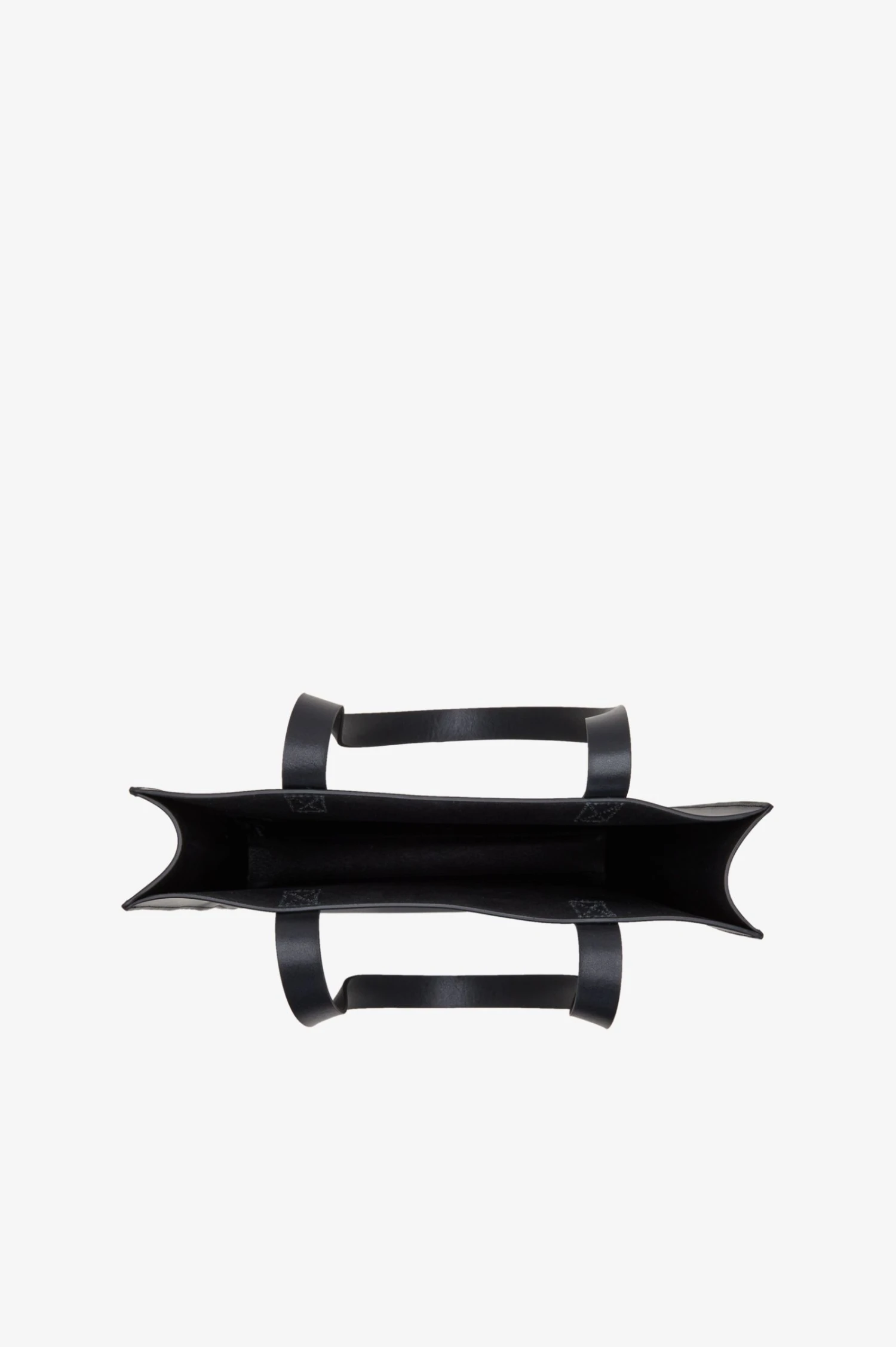 Fred Perry Burnished Leather Tote Bag 4 Fred Perry Burnished Leather Tote Bag - Image 4