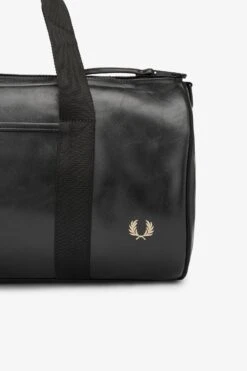 Fred Perry Tonal PU Barrel Bag 11 Fred Perry Tonal PU Barrel Bag -Fred Perry L7223 102 6
