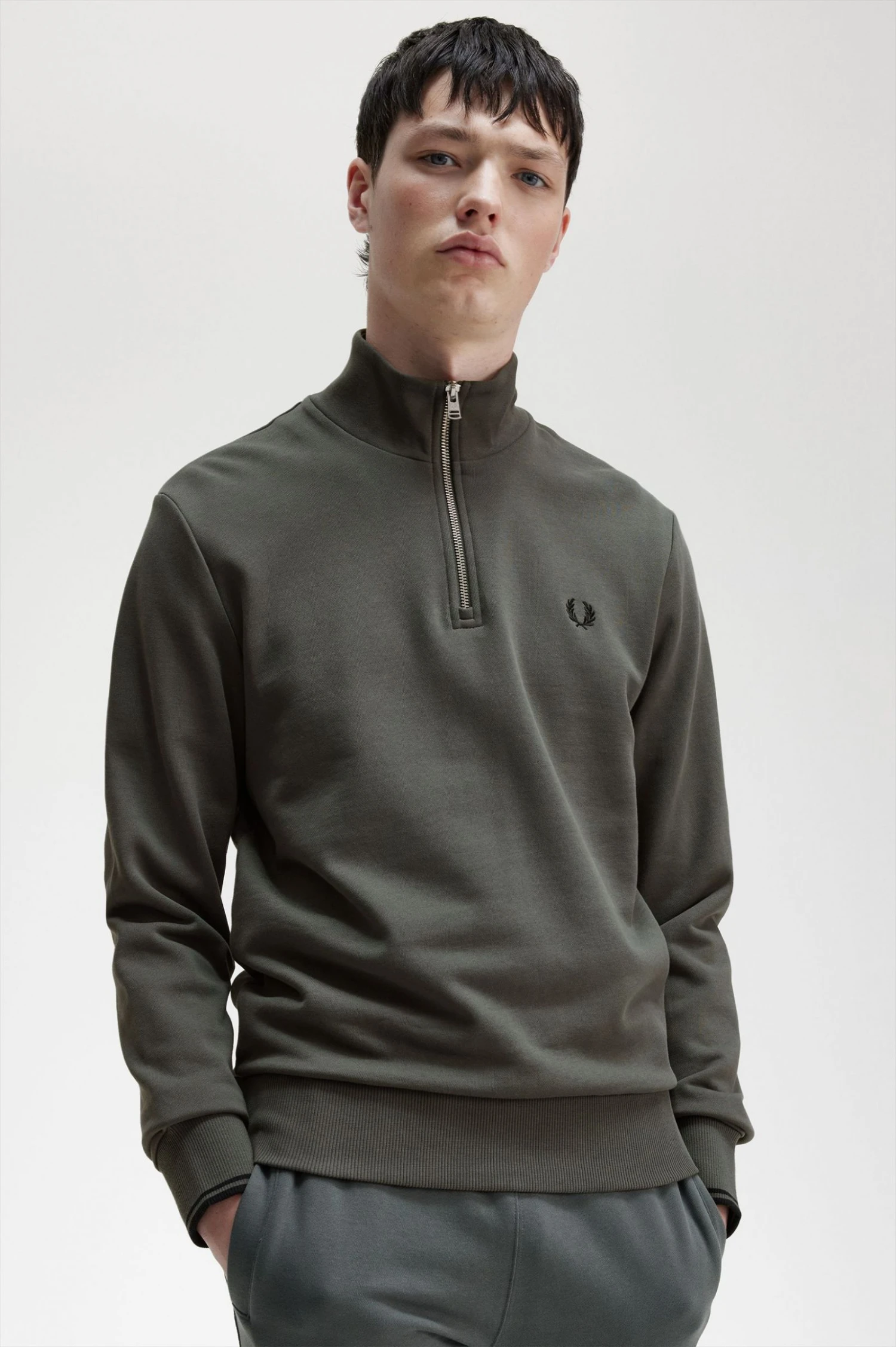 Fred Perry Half Zip Sweatshirt 4 Fred Perry Half Zip Sweatshirt - Image 4