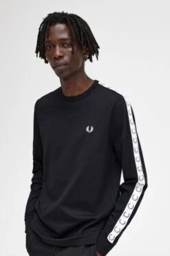 Fred Perry Taped Long Sleeve T-Shirt -Fred Perry M4621 102 6
