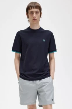 Fred Perry Tipped Cuff Piqué Shirt -Fred Perry M4654 S46 3