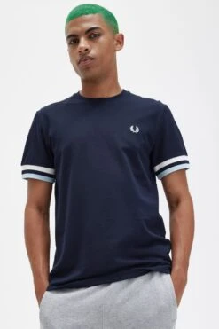 Fred Perry Bold Tipped Piqué T-Shirt 9 Fred Perry Bold Tipped Piqué T-Shirt -Fred Perry M5609 R87 4