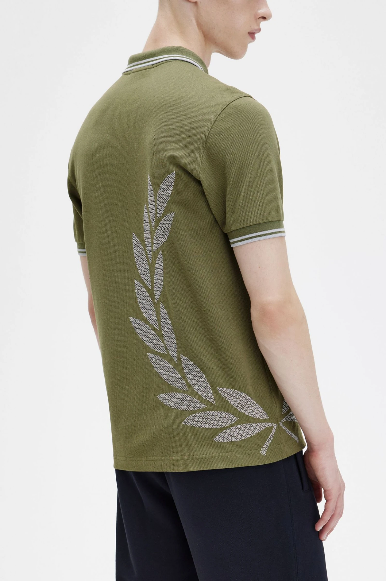 Cross Stitch Laurel Wreath Fred Perry Shirt 5 Cross Stitch Laurel Wreath Fred Perry Shirt - Image 5