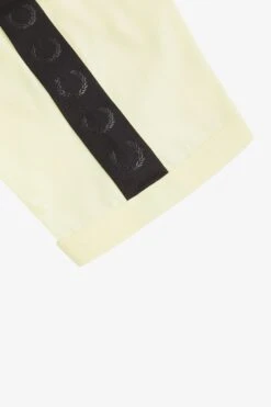 Fred Perry Tonal Tape Ringer T-Shirt 13 Fred Perry Tonal Tape Ringer T-Shirt -Fred Perry M5675 S21 7