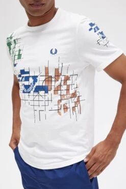 Fred Perry Grid Print T-Shirt -Fred Perry M5815 129 3