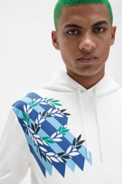 Fred Perry Laurel Wreath Print Hooded Sweatshirt 10 Fred Perry Laurel Wreath Print Hooded Sweatshirt -Fred Perry M5820 129 4