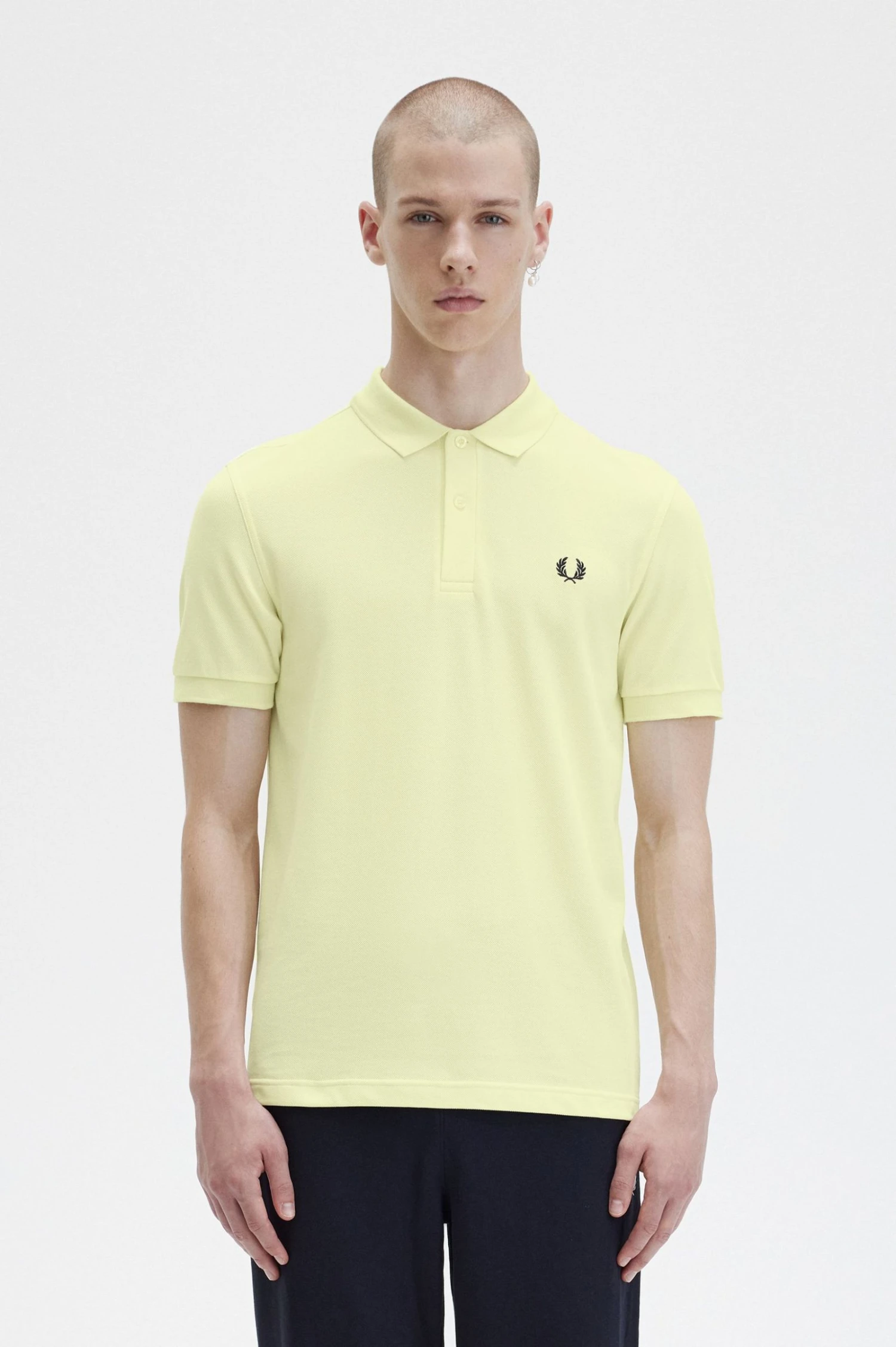 Fred Perry M6000 1 Fred Perry M6000