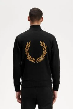 Fred Perry Double Graphic Half Zip Sweatshirt -Fred Perry M6548 102 V2 Q323 MOD3 BACK