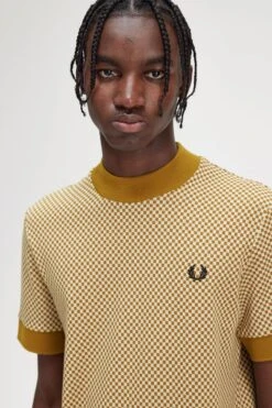 Fred Perry Micro Chequerboard T-Shirt -Fred Perry M6582 T12 V2 Q323 ED3