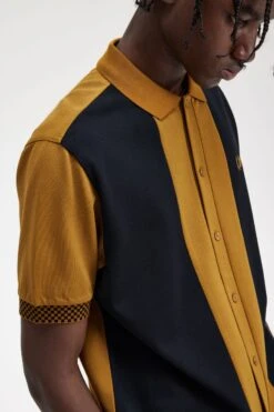 Fred Perry Button Through Polo Shirt 9 Fred Perry Button Through Polo Shirt -Fred Perry M6584 644 V2 Q323 ED1