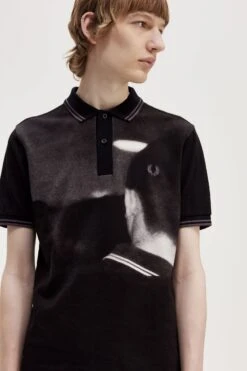 Rave Graphic Fred Perry Shirt -Fred Perry M6610 102 V2 Q323 ED2