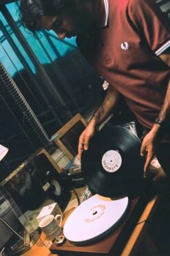 Fred Perry Record Deck -Fred Perry MS2714 106 5