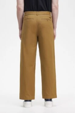 Fred Perry Straight Leg Trousers 13 Fred Perry Straight Leg Trousers -Fred Perry T6519 P96 V2 Q323 ED3